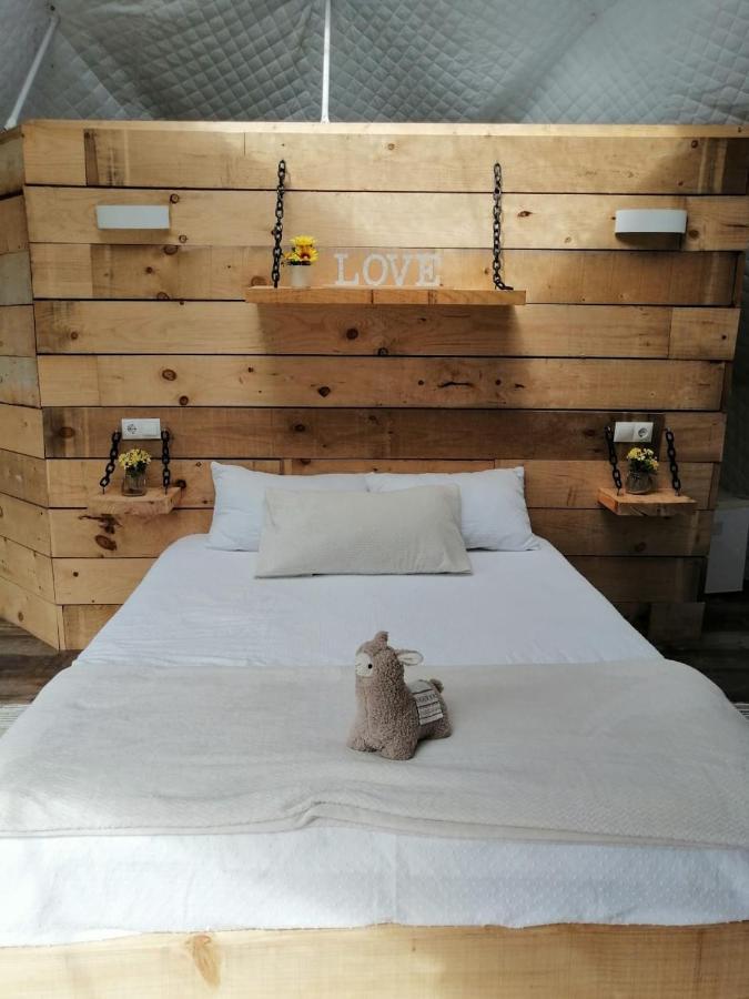 Отель Glamping Quintana Хихон Экстерьер фото