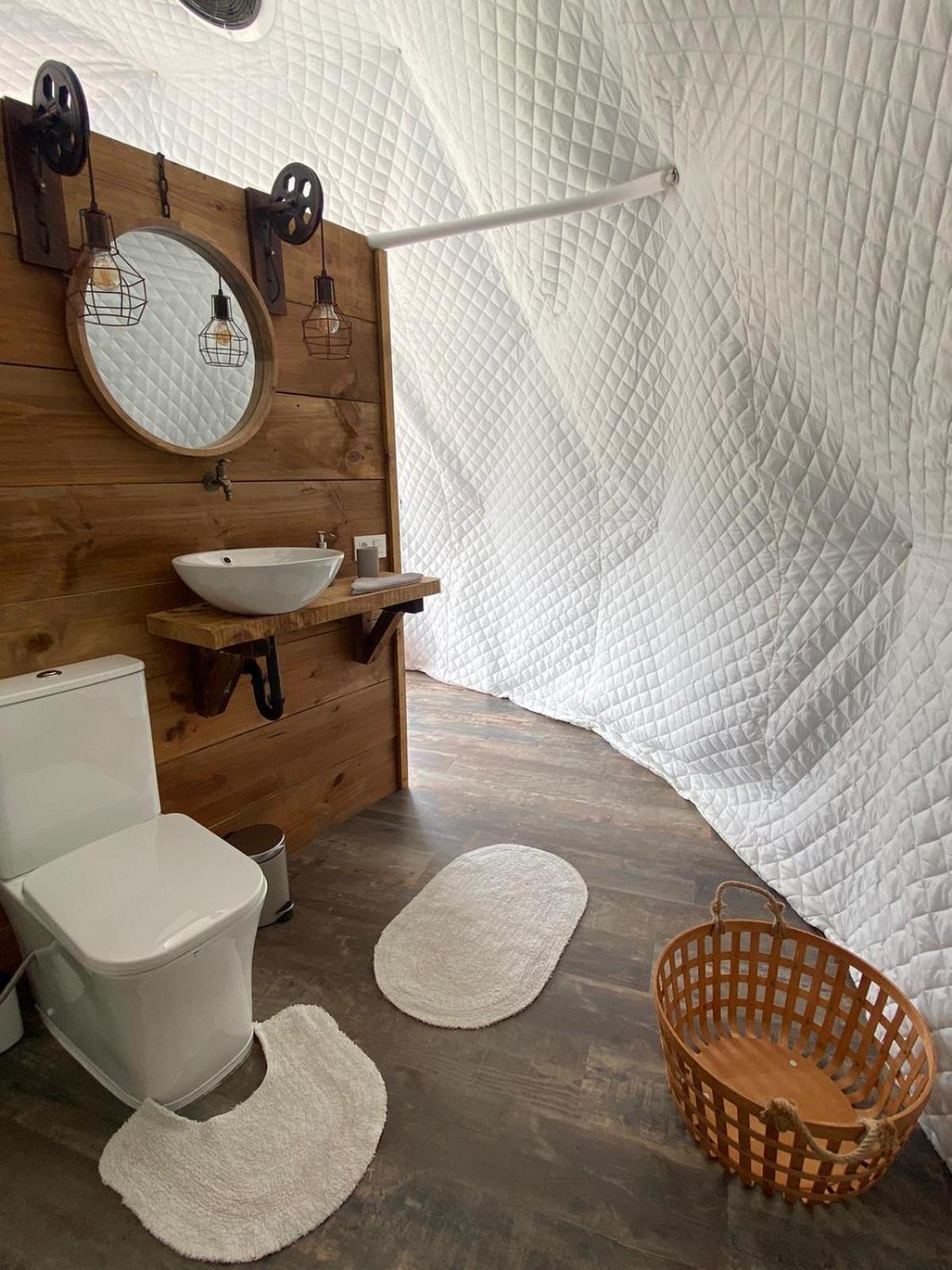 Отель Glamping Quintana Хихон Экстерьер фото