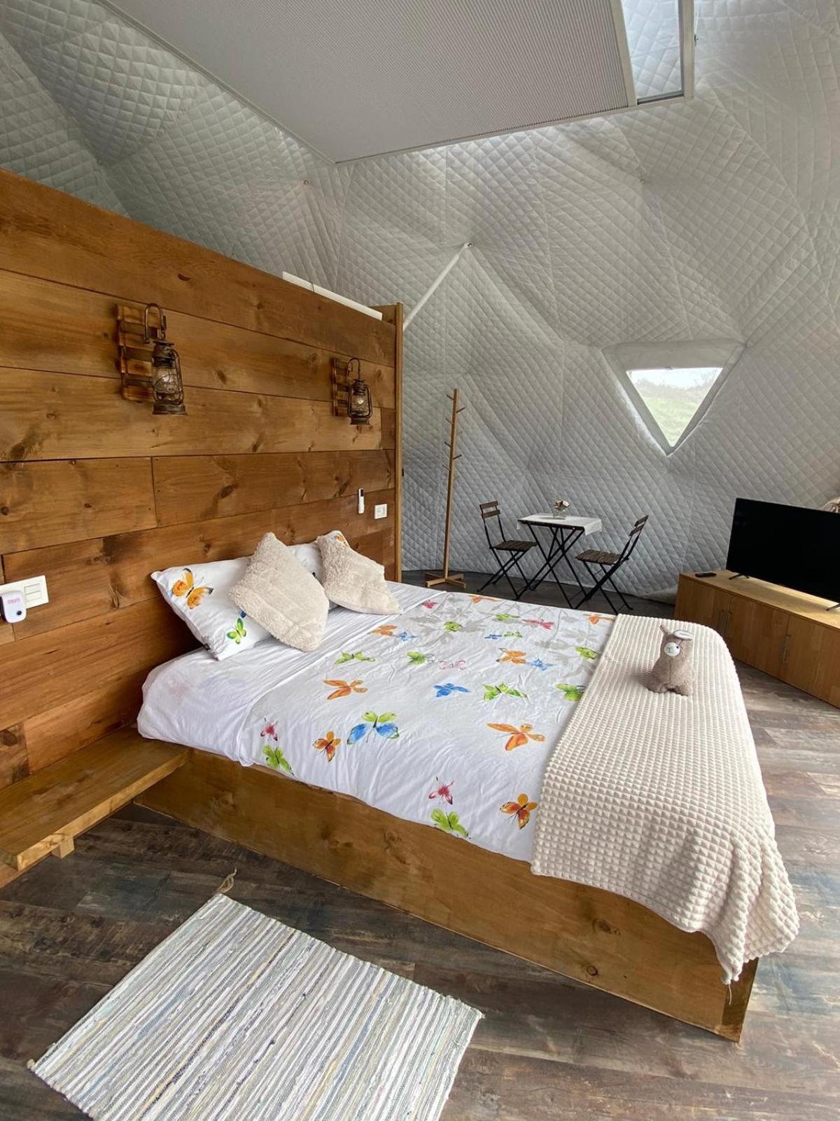 Отель Glamping Quintana Хихон Экстерьер фото